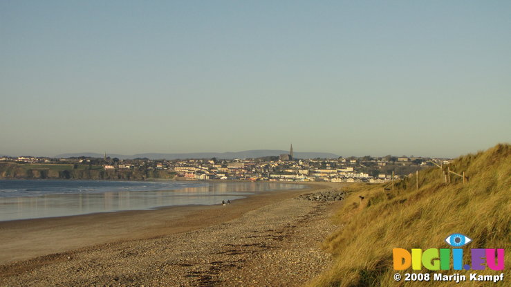 SX00657 Tramore beach from burrow